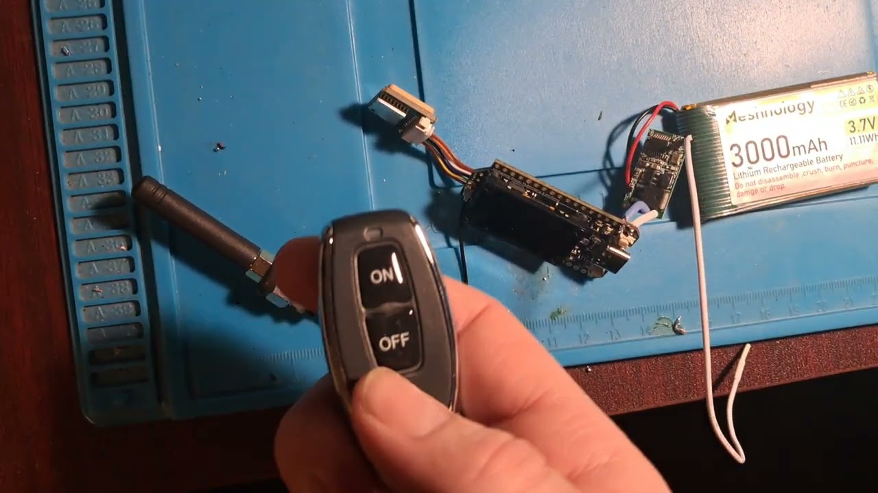 LoRa Node mod, COTS 433 keyfob on/off function test, successful (approx $7)