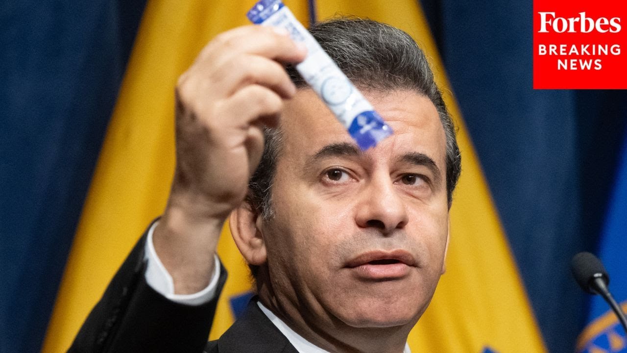 'Scientifically, By Definition, It Is An Opioid': FDA Commissioner Makary Discusses Synthetic Drug