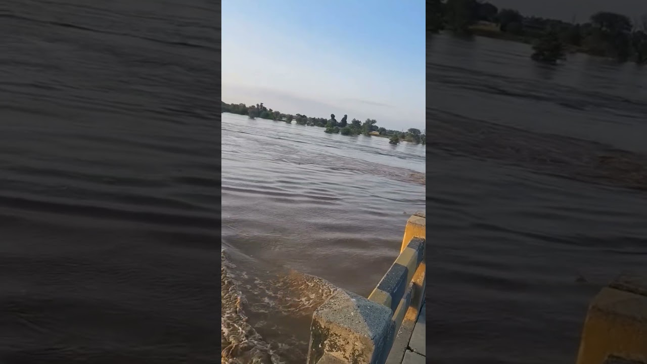 Flash Floods Caught on camera 😱 #viral #trending #floods #flood #Disaster #nature #viral