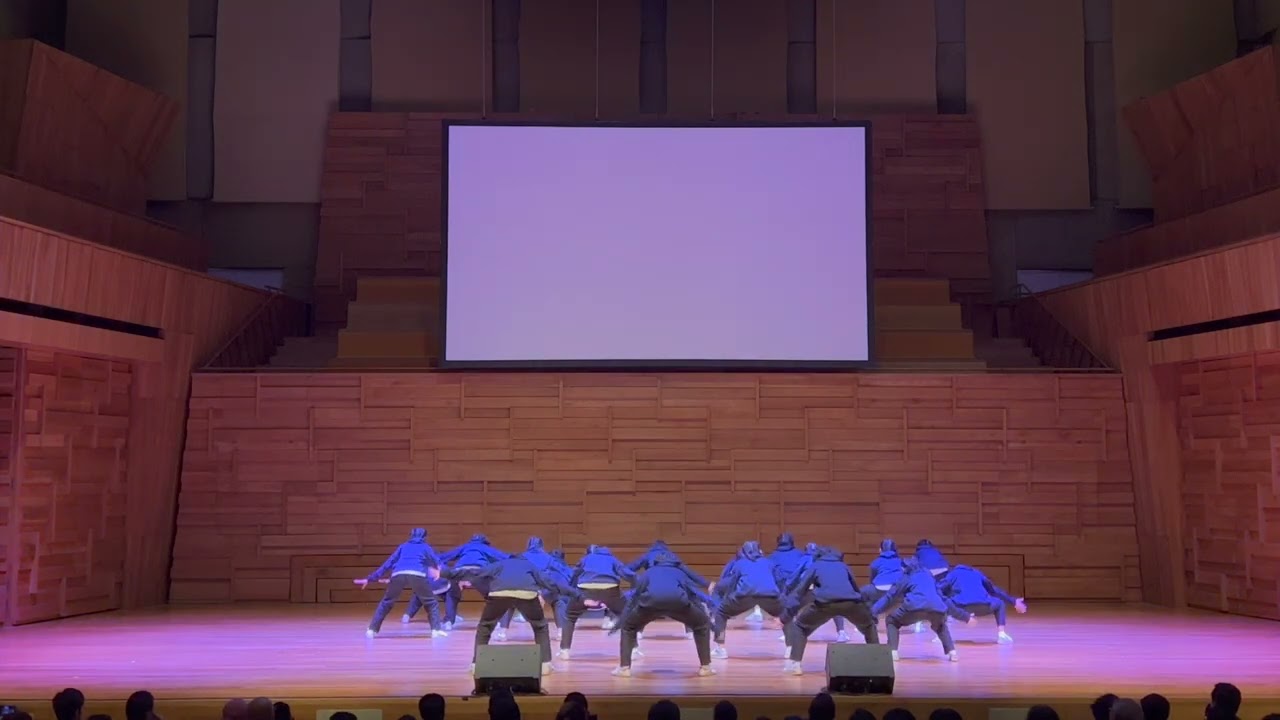2022 This Is Us: 16 Freestylers - San