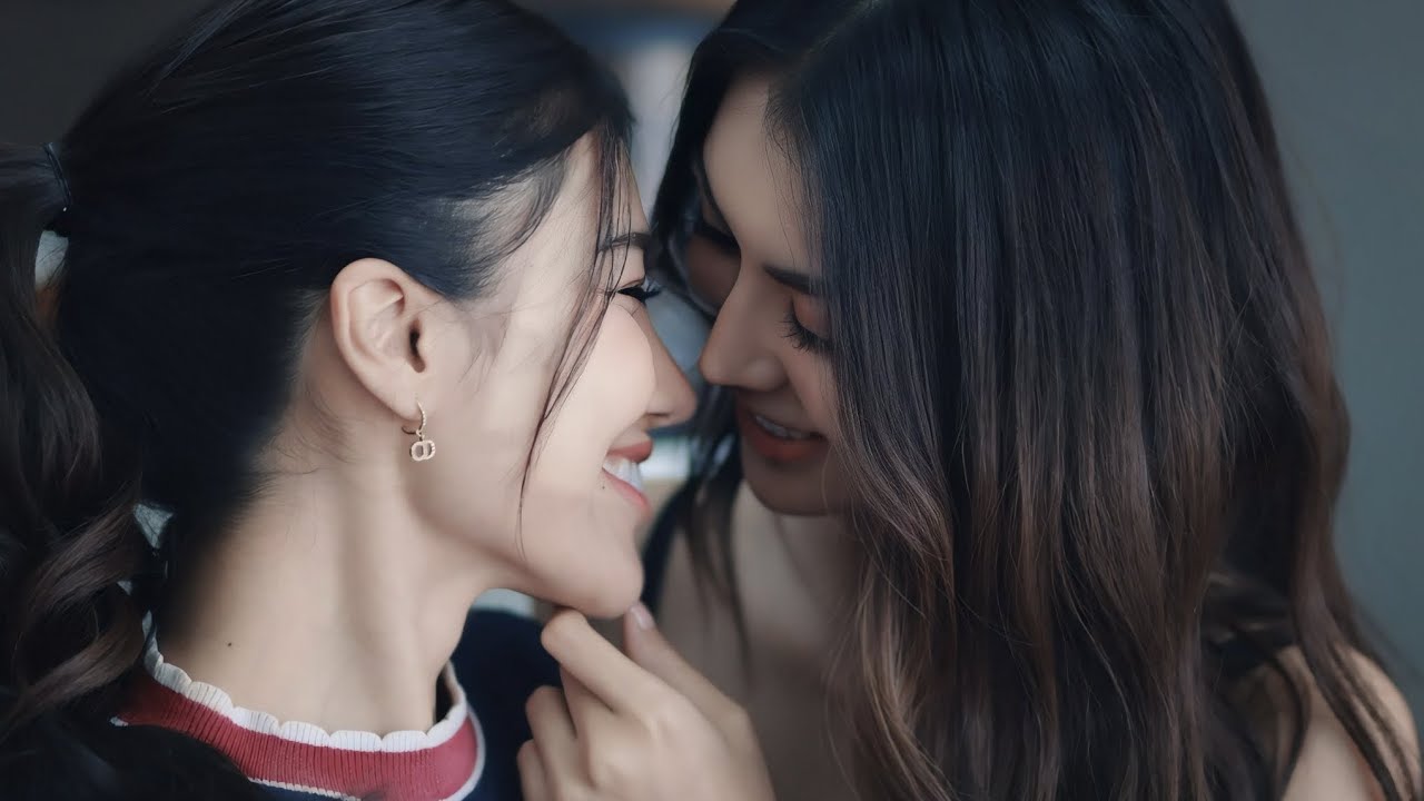Chompu Athita & Nesa Mahmoodi (#Chomdee) - Unbelievable