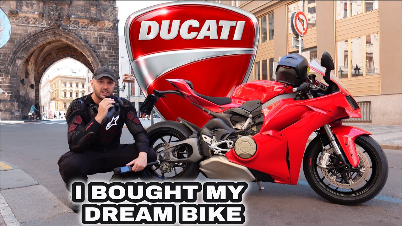 I BOUGHT MY DREAM BIKE.. 2025 DUCATI PANIGALE V4 🔥