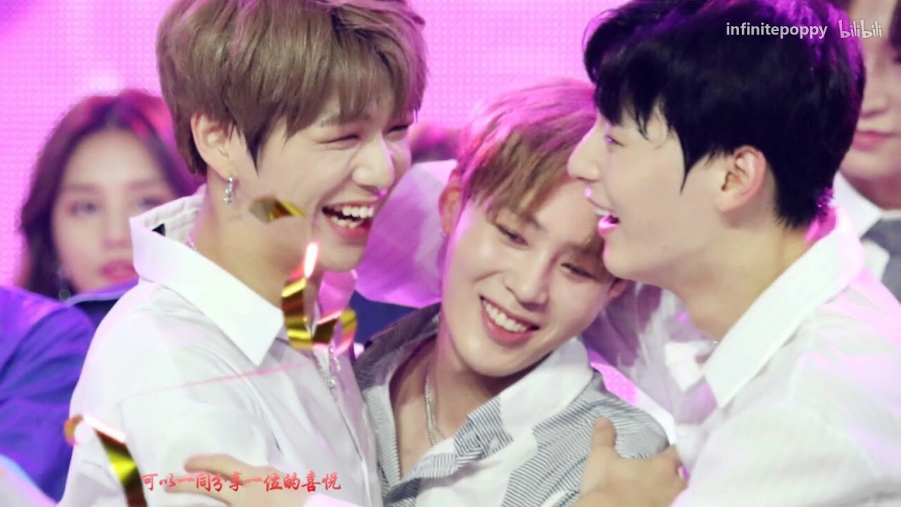 하성운&강다니엘 사포예드 와 포메라니안