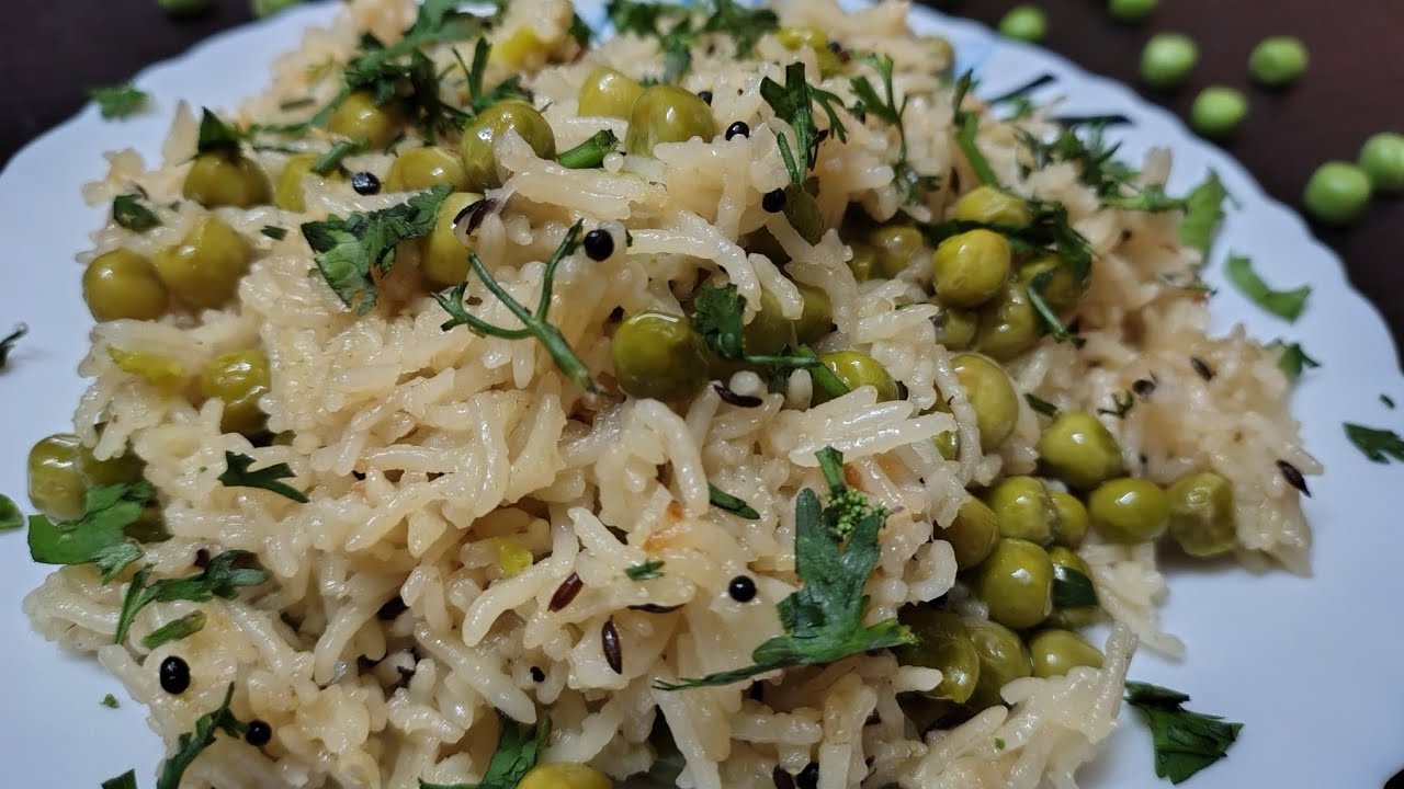 झटपट कुकरमध्ये मटार भात | मसाले न वापरता मटार भात | Greenpeas Rice | 