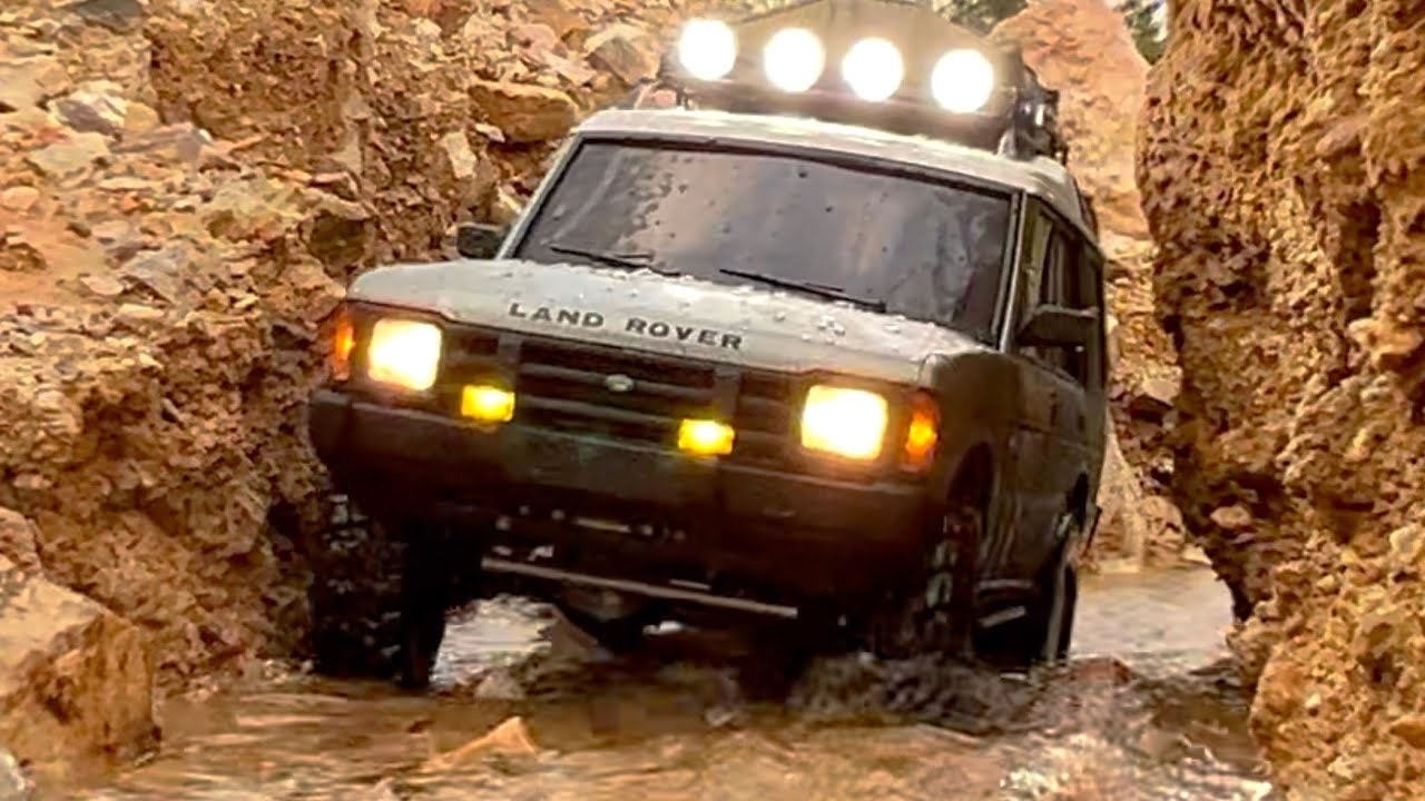 1/10 Scale RC : Land Rover Discovery(Gmade GS-02F Chassis) Off-road Driving.