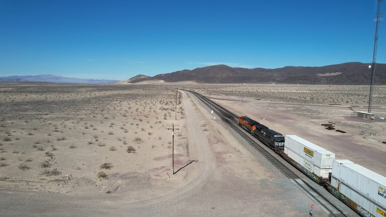 Drone from Frost, CA to Ash Hill, CA on BNSF tracks on 2/19 and 2/20 in 4k.  Manifests & intermodals