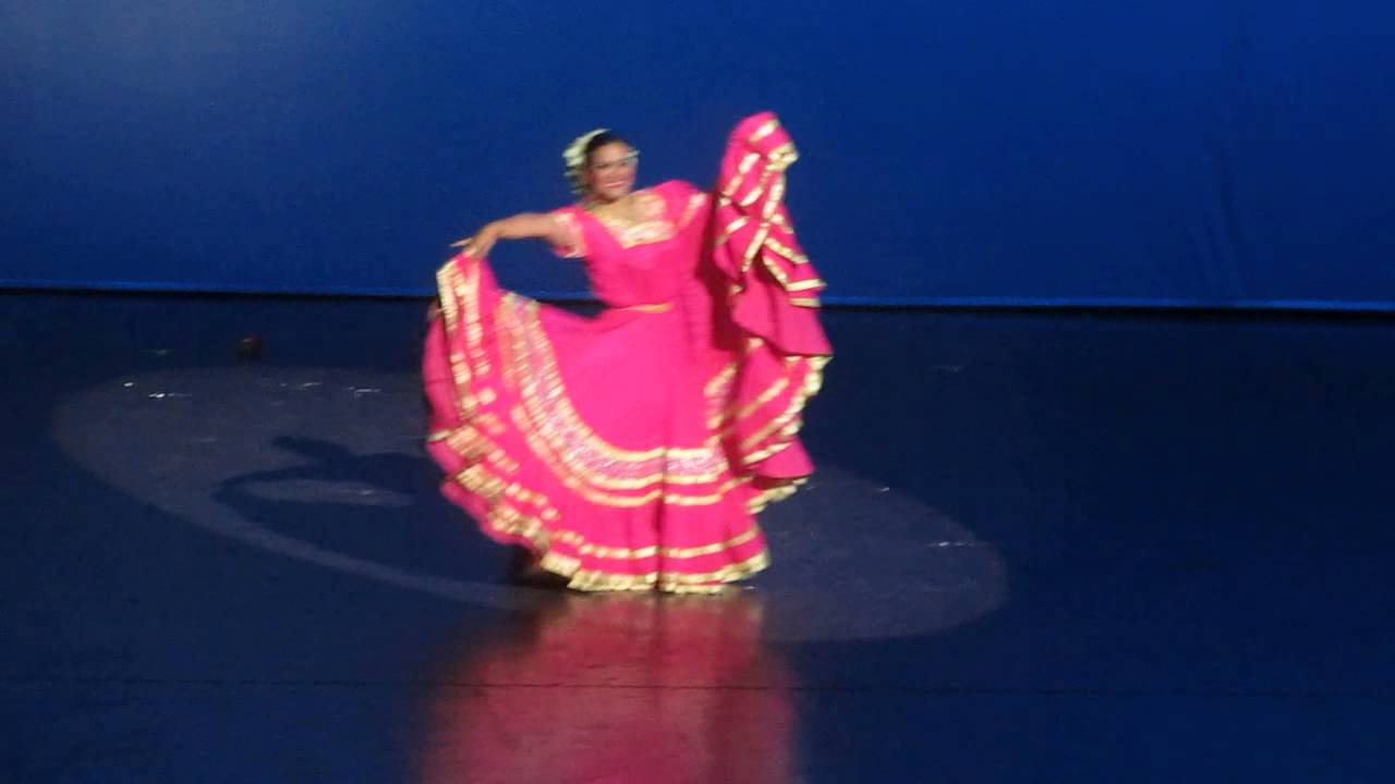 Ballet Folklórico Macehuatl