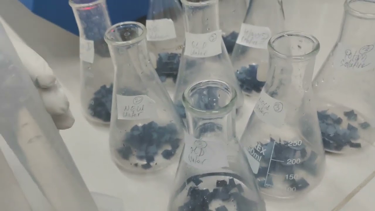 How to Test the pH of Fabric: Easy Methods for Garments