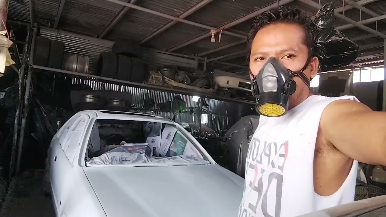 Honda ESI wash over Sunroof replacement (part 2)spray paint white