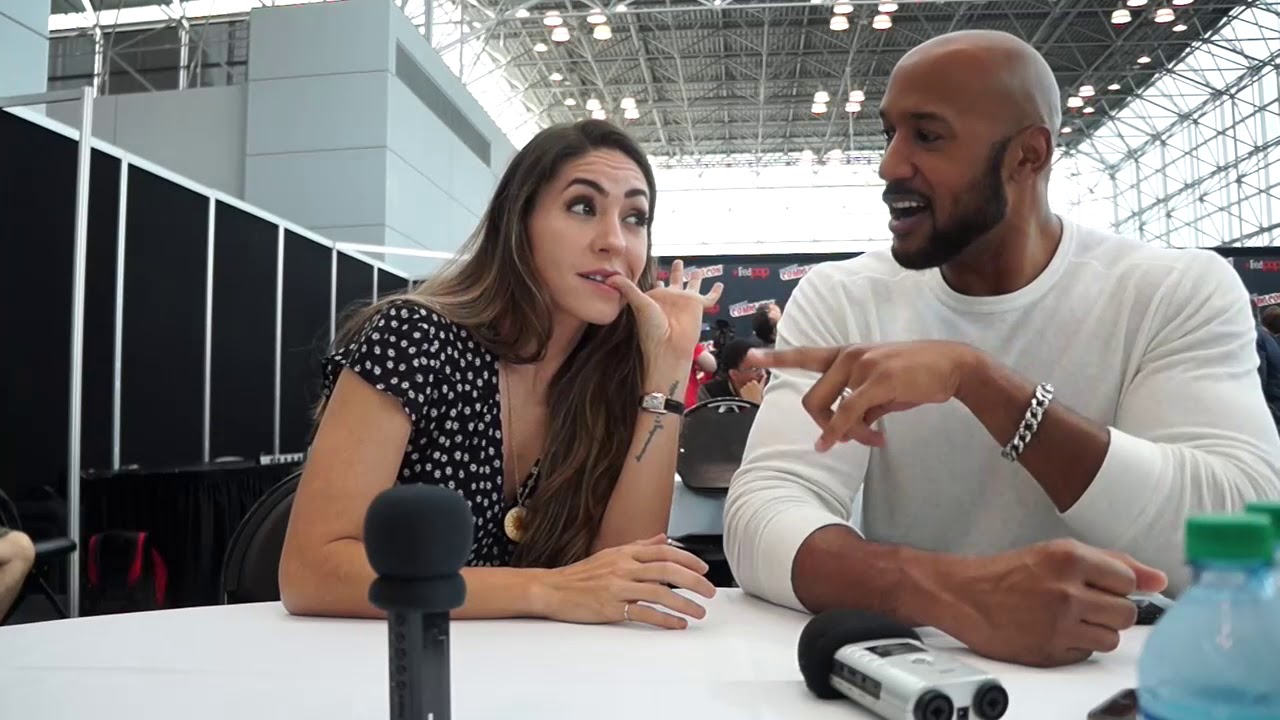 Natalia Cordova-Buckley & Henry Simmons for Agents of SHIELD at NYCC 2017