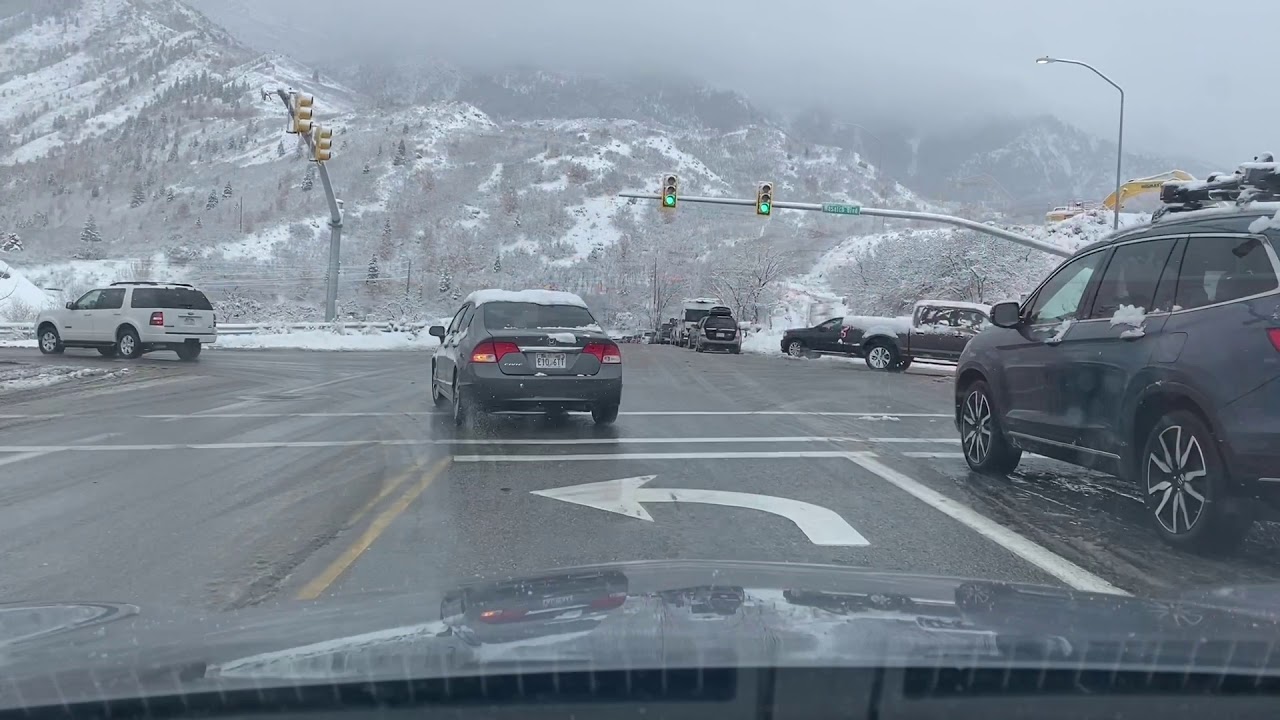 POV VIDEO: Navigating around ski traffic on the East Bench