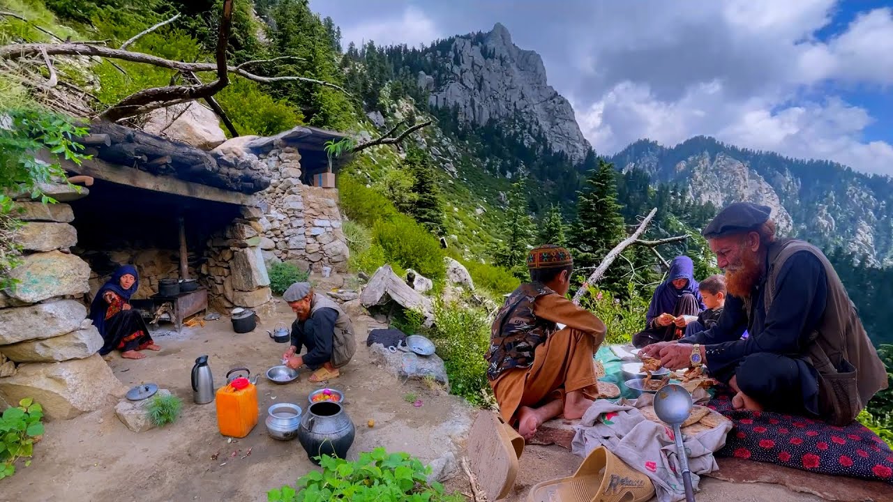 Hard Life in the Afghan Mountains | Elderly Couple Cooking & Surviving Together