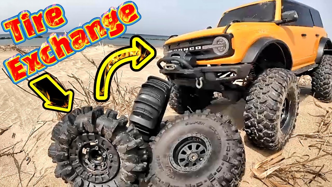 Traxxas TRX-4 2021 Ford Bronco with various tires. Test to climb a steep slope.