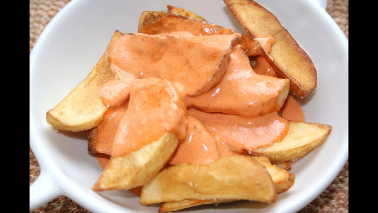 Patatas bravas