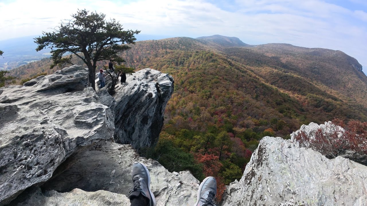 Drone Adventure Over Hanging Rock! 