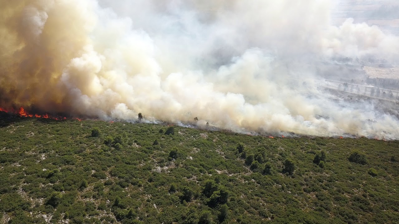 M&alpha;&rho;&tau;&iota;&nu;&omicron;&upsilon; &phi;&theta;&iota;&omega;&tau;&iota;&delta;&alpha; &Phi;&omega;&tau;&iota;&alpha;/Martinou Ftiotida Fire Drone Footage (HD might be still processing)