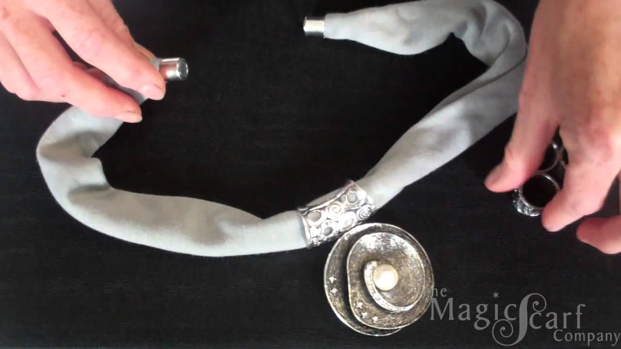 Magnetic Clasp Magic Scarf