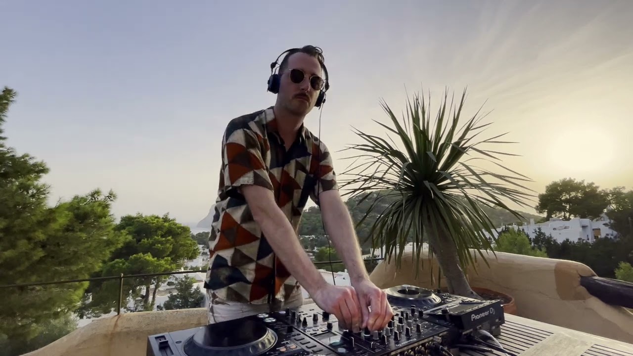 Organic | Progressive House Sunset Mix by Piet van Noord live @ Es Vedrà, Ibiza 2022
