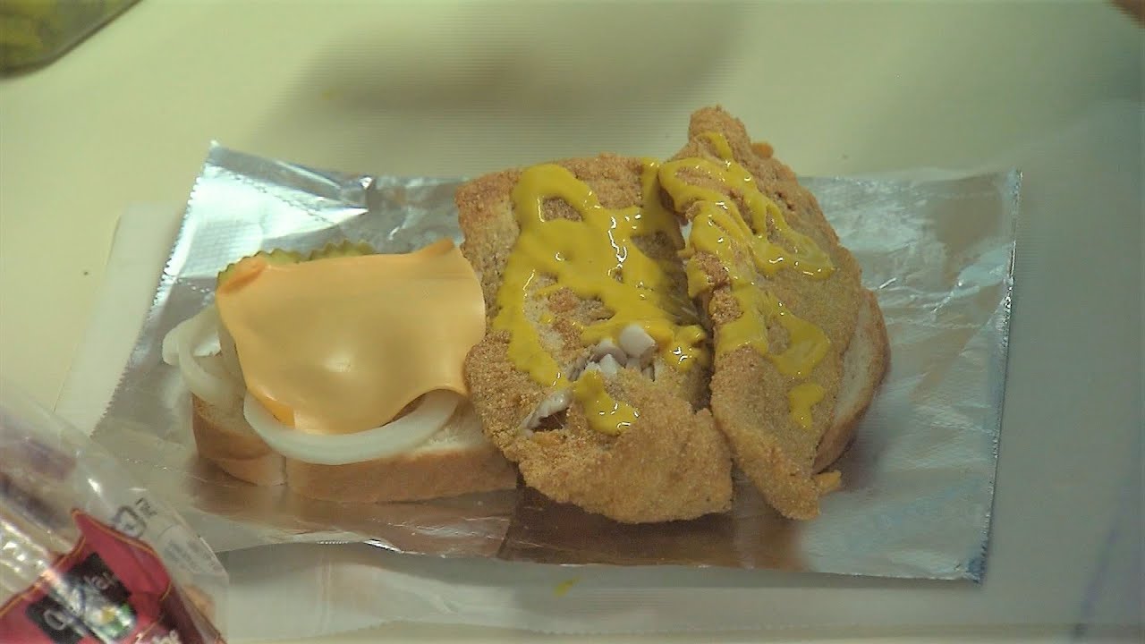 Ed's Fish & Pizza House | Tennessee Crossroads | Episode 3302.2