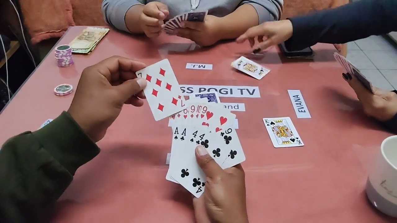 Let's play tong it's 2nd game  tayo grabe dimaka lusot Baraha Kay ivana