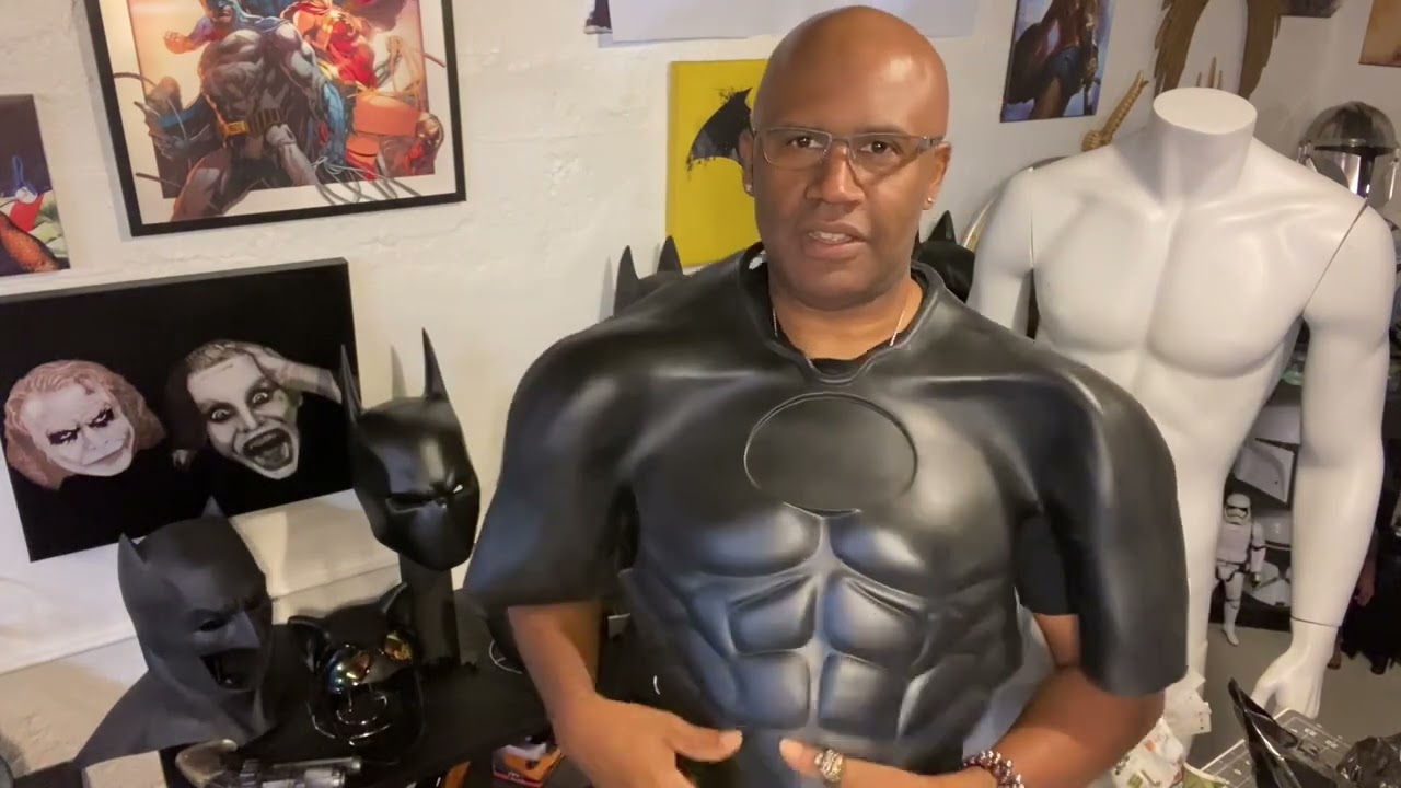 Unboxing Gauntlet FX 89 Keaton Style Two Piece Batsuit