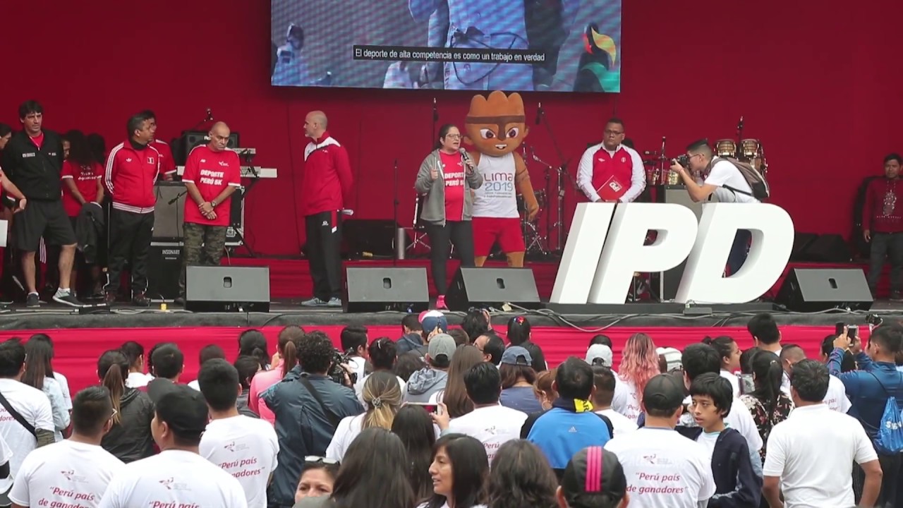 Ministra del Ambiente particip&oacute; en la carrera Deporte Per&uacute; 5k