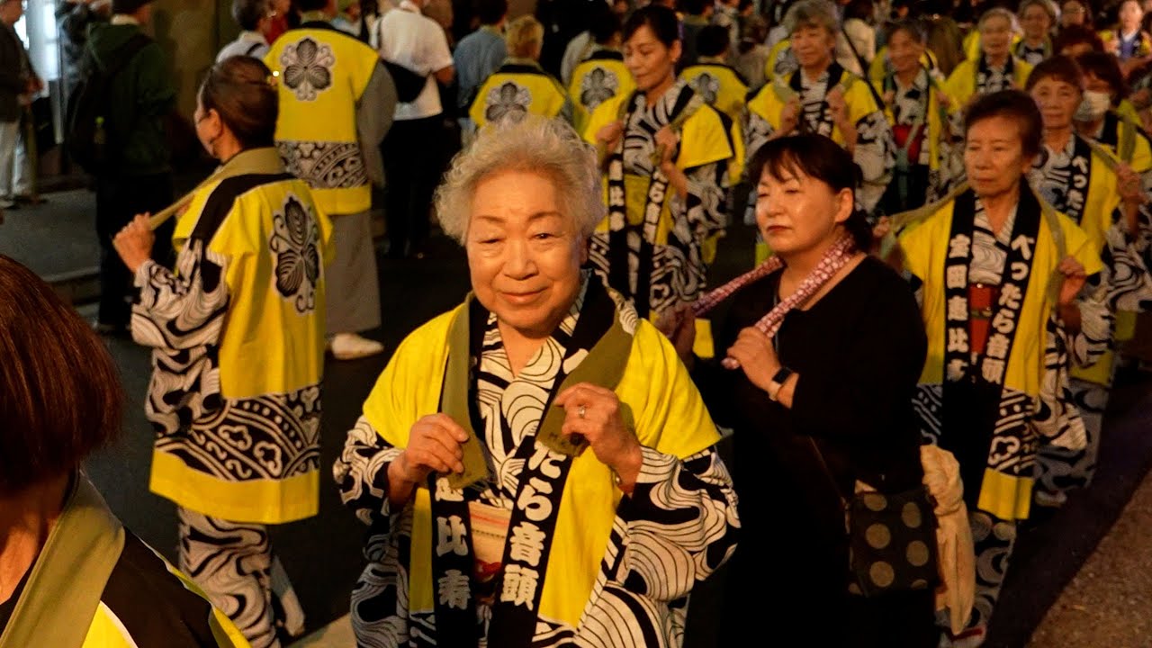 日本橋　べったら市で盆踊り　べったら音頭・小伝馬町音頭