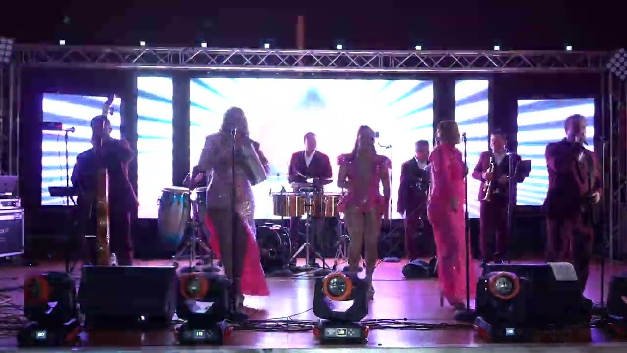 LA SONORA DINAMITA DE ANY VELASQUEZ