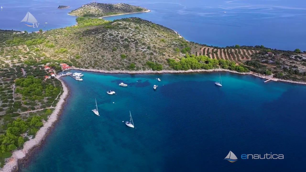 Bay Sabuni, island Zut (Croatia) - aerial video shot