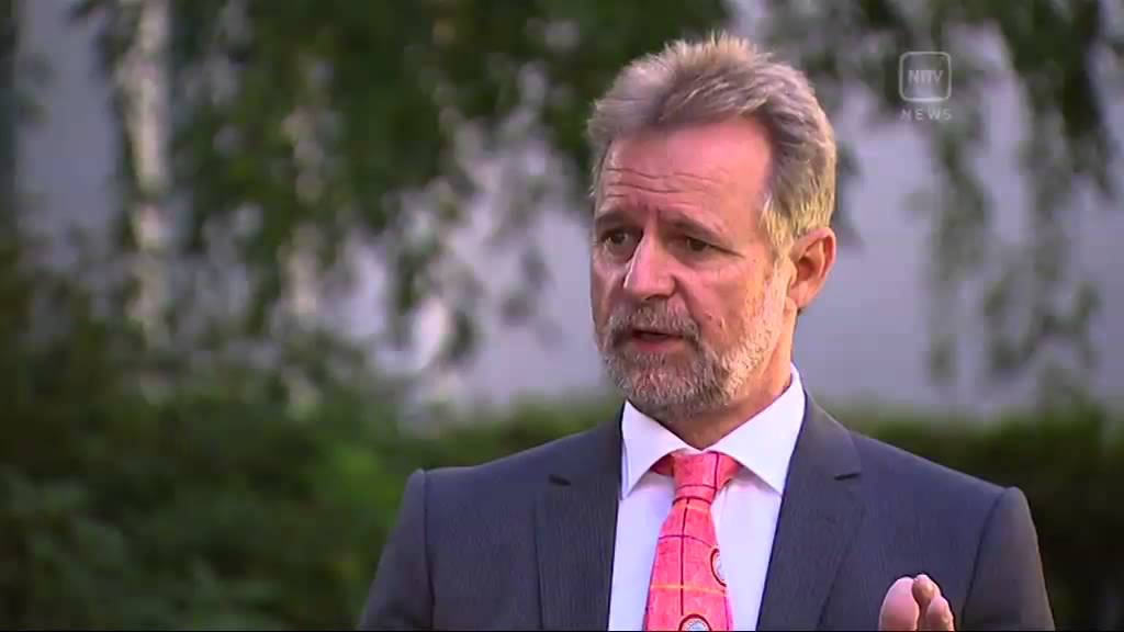 Indigenous affairs minister plays down pay gap allegations