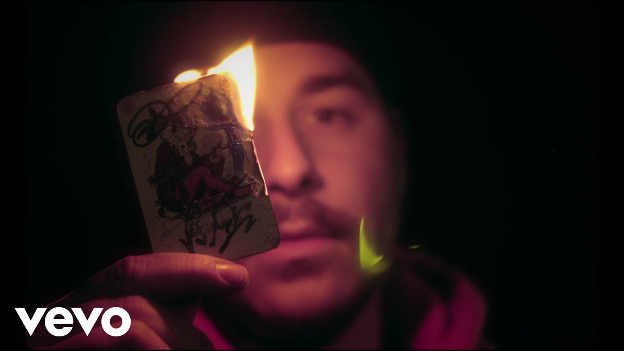 Kapitány Máté - Kaszinó