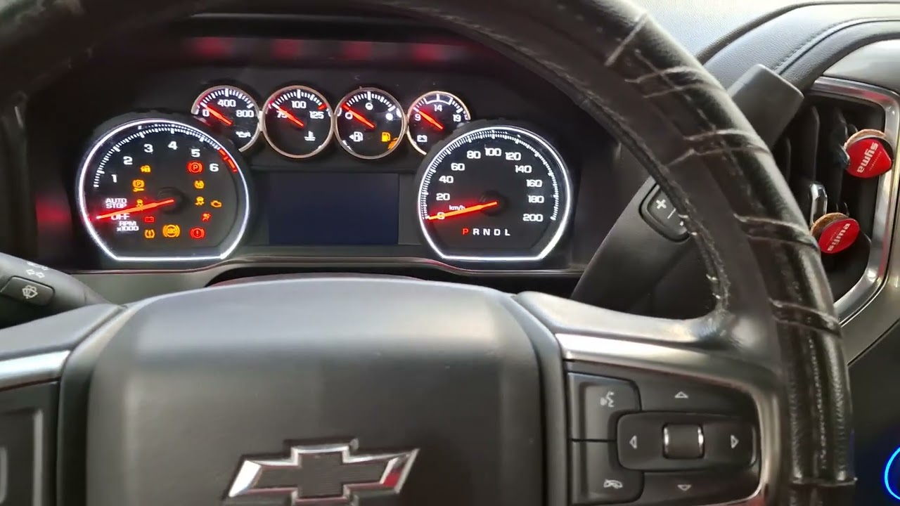 ¿Como retraer Caliper electronico? Chevrolet Cheyenne 2020 Modo mantenimiento freno de mano EPB