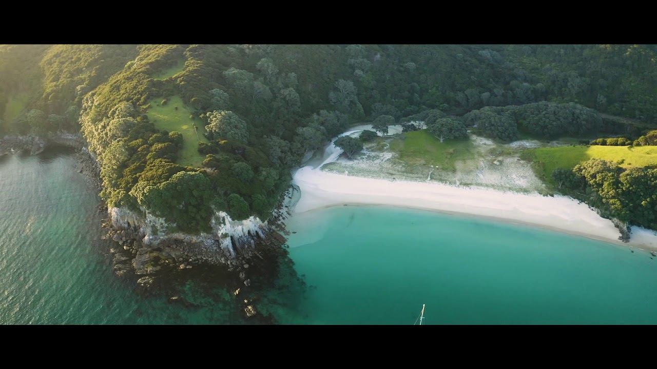 Sweet Night aboard Moxie - Great Mercury Island from above
