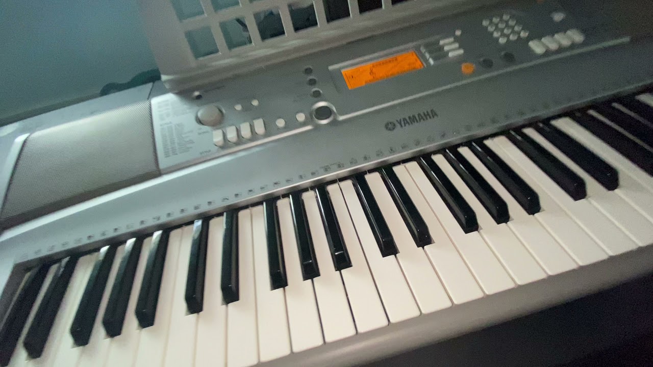 Review Of The Sixty One Key Yamaha YPT-300