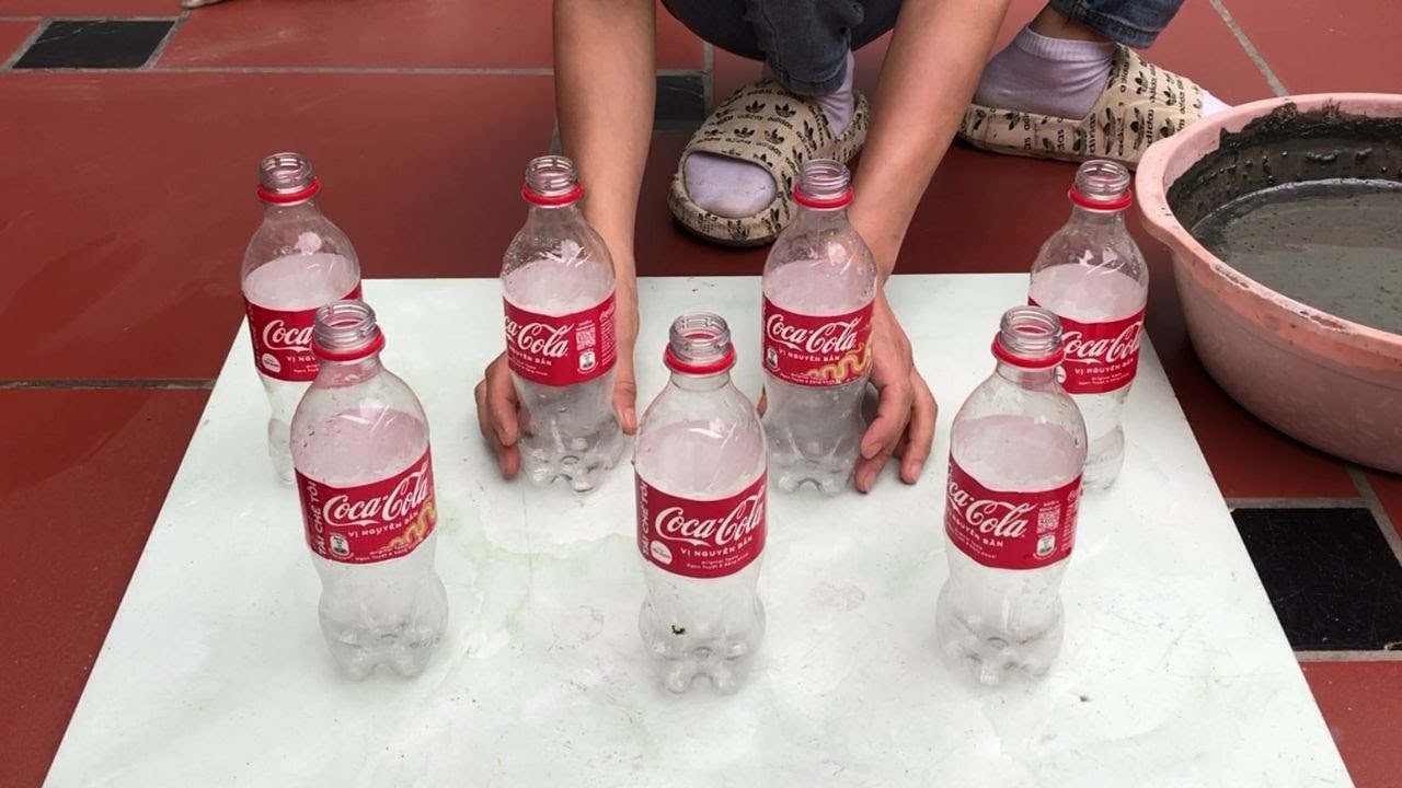 Extremely unique plant pot design from plastic bottles and cement