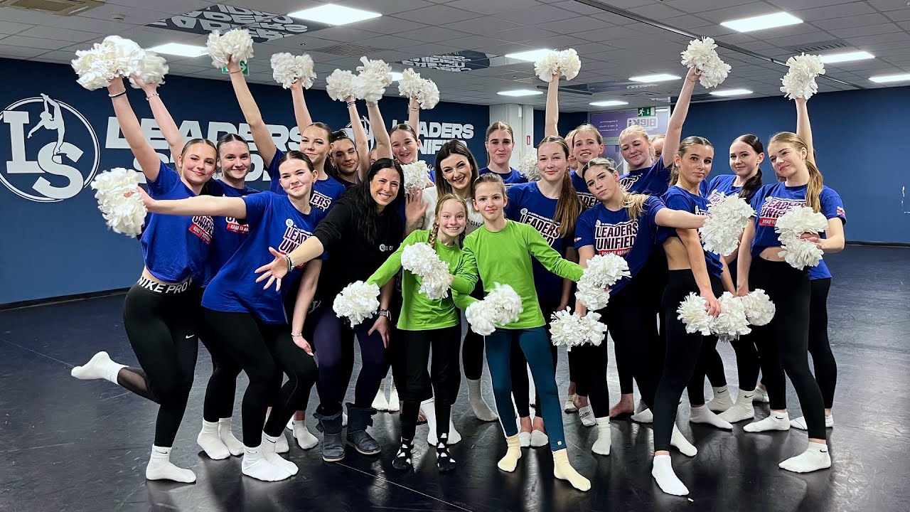 Firbcologi: performance cheer