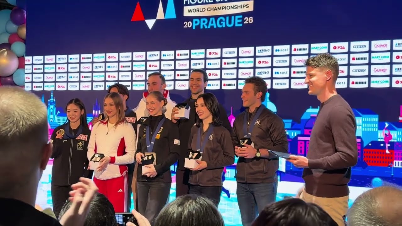 2026 Worlds pairs small medal ceremony Hase / Volodin Metelkina / Berulava Nagaoka / Moriguchi