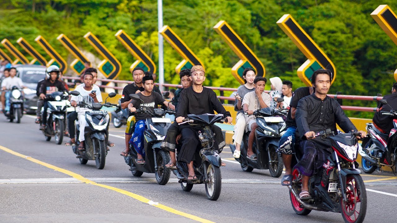 SUASANA HARI PERTAMA PUASA DI JALAN GORR, GORONTALO 2025
