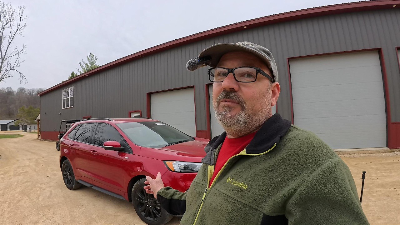Subscriber Says This Will Be His LAST Car&hellip; So I'm Rebuilding A Copart Ford Edge ST-Line