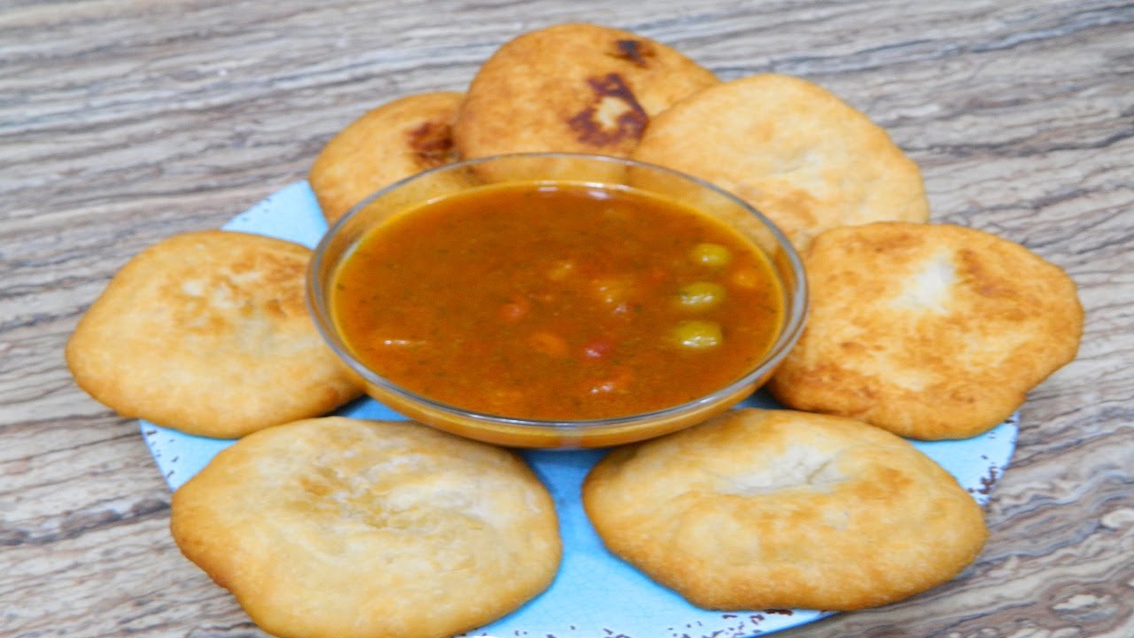 Como hacer Domplines de Puerto RIco (Arepas o Tortas) En  Español!
