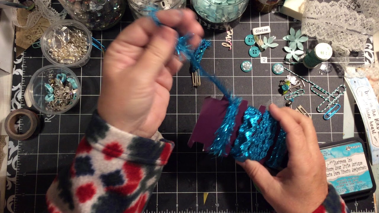 Fancy & Easy paperclip embellishment tutorial for junk journals | dearjuliejulie
