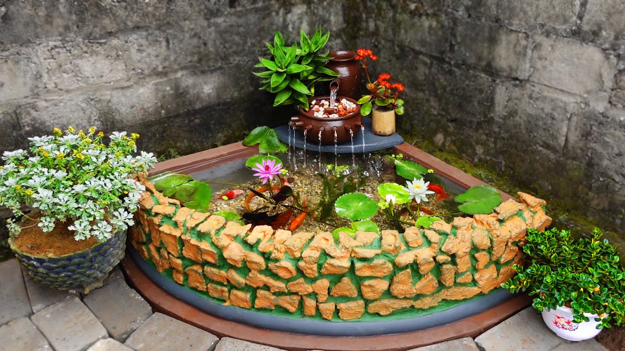 Construct a Beautiful Waterfall Aquarium / Diy Garden Ideas