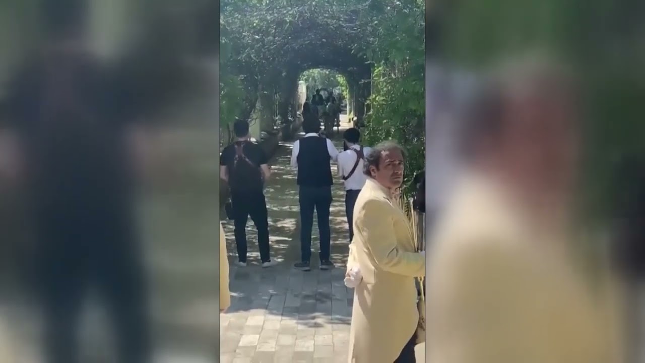 Molfetta, matrimonio sfarzoso con cavalli e trombettieri: la polizia locale avvia le indagini