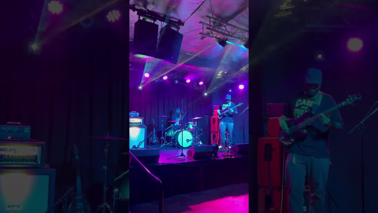 Hash Bong - Battle Hogs (Live at Moe’s 2025)