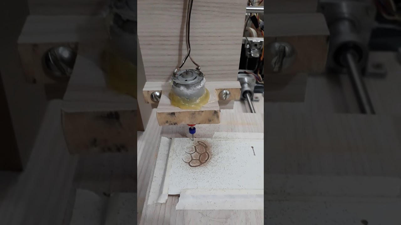CNC caseira Frank Stein - Nova Gambiarra com motor 12 Impressora como Tupia 😂🤣