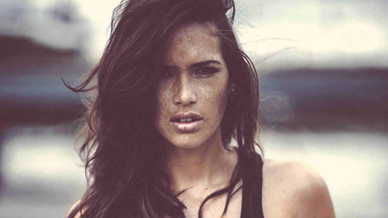 Sun Glitters - There (Stumbleine Remix)