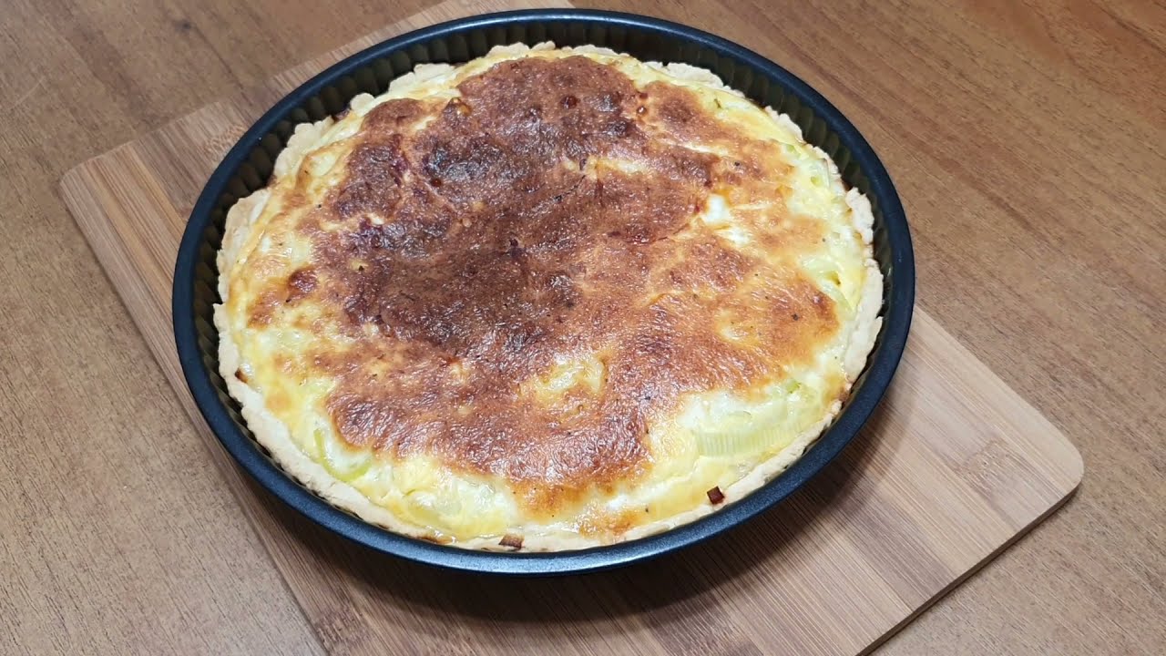 Французский Киш с луком-порей.