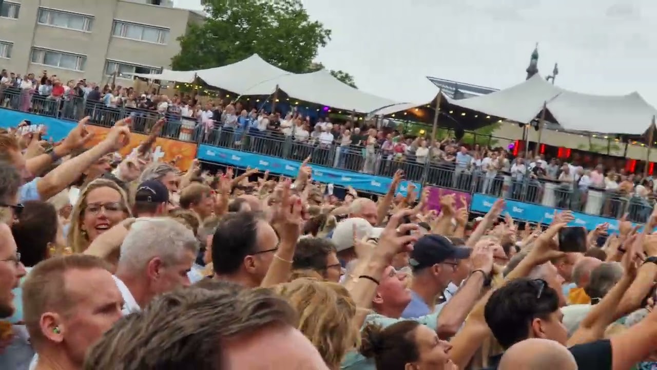 Son Mieux - Multicolors  Breda Live 2025  @bredalive