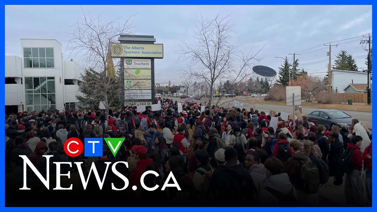 Студенты Альберты присоединились к общепровинциальной забастовке в поддержку забастовки учителей