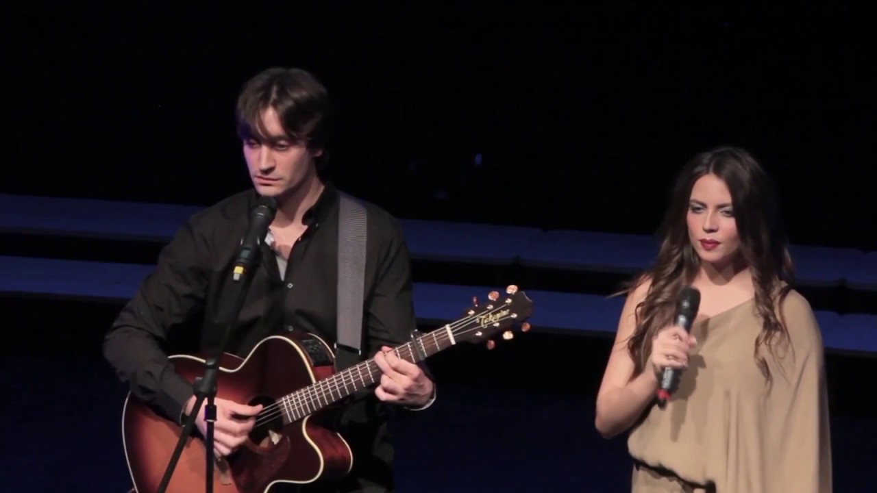 "Французская песня в России"- 2’20” -"La chanson française en Russie"